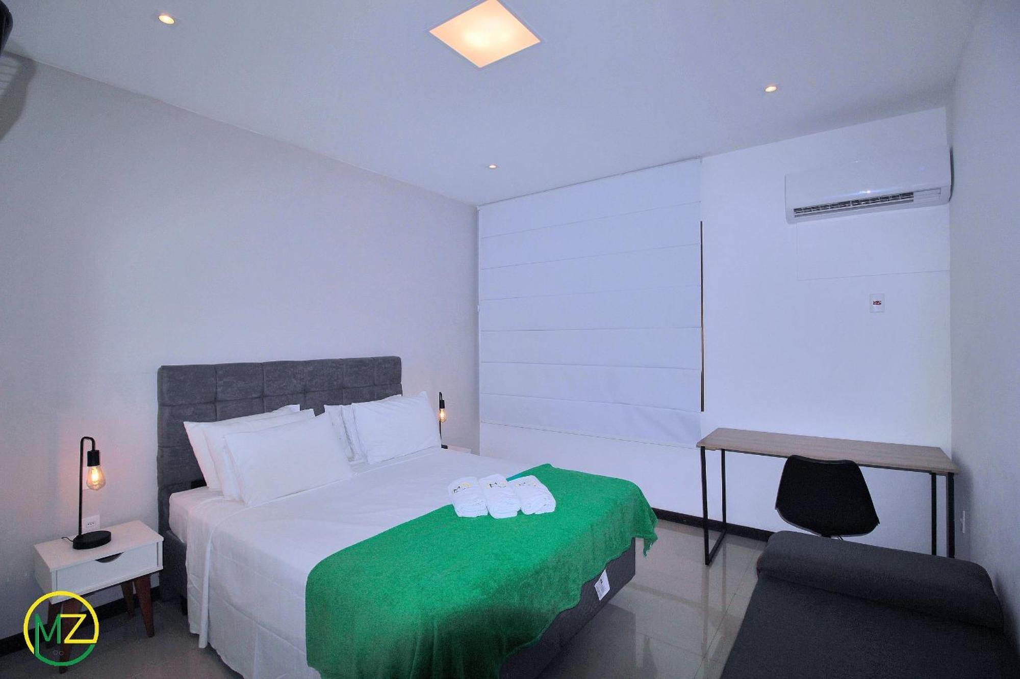 Incrivel Sala E Quarto Com Varanda Em Ipanema Ріо-де-Жанейро Екстер'єр фото
